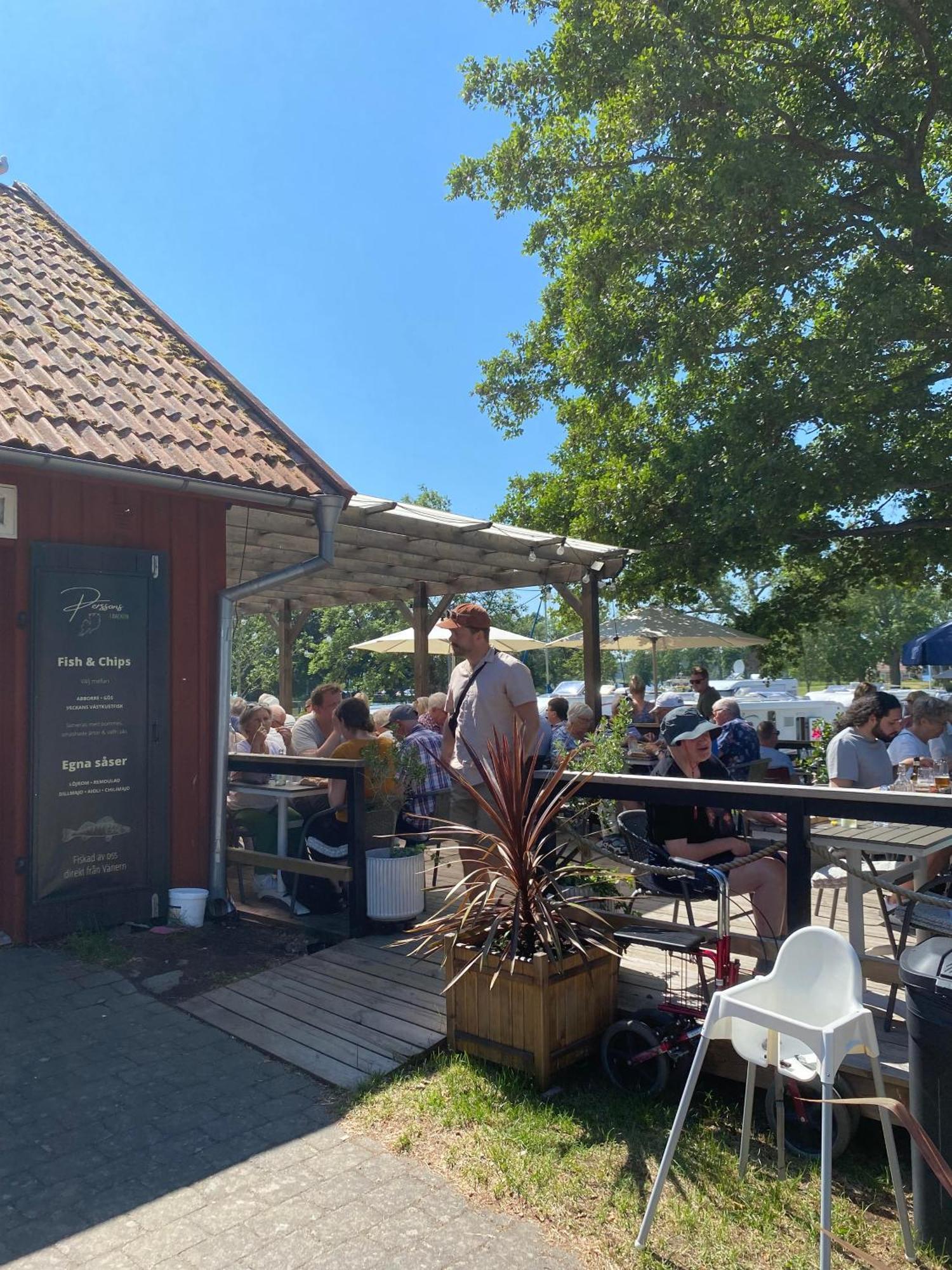 Perssons I Backens Pensionat- Sjoetorps Vandrarhem & Rum Exterior foto