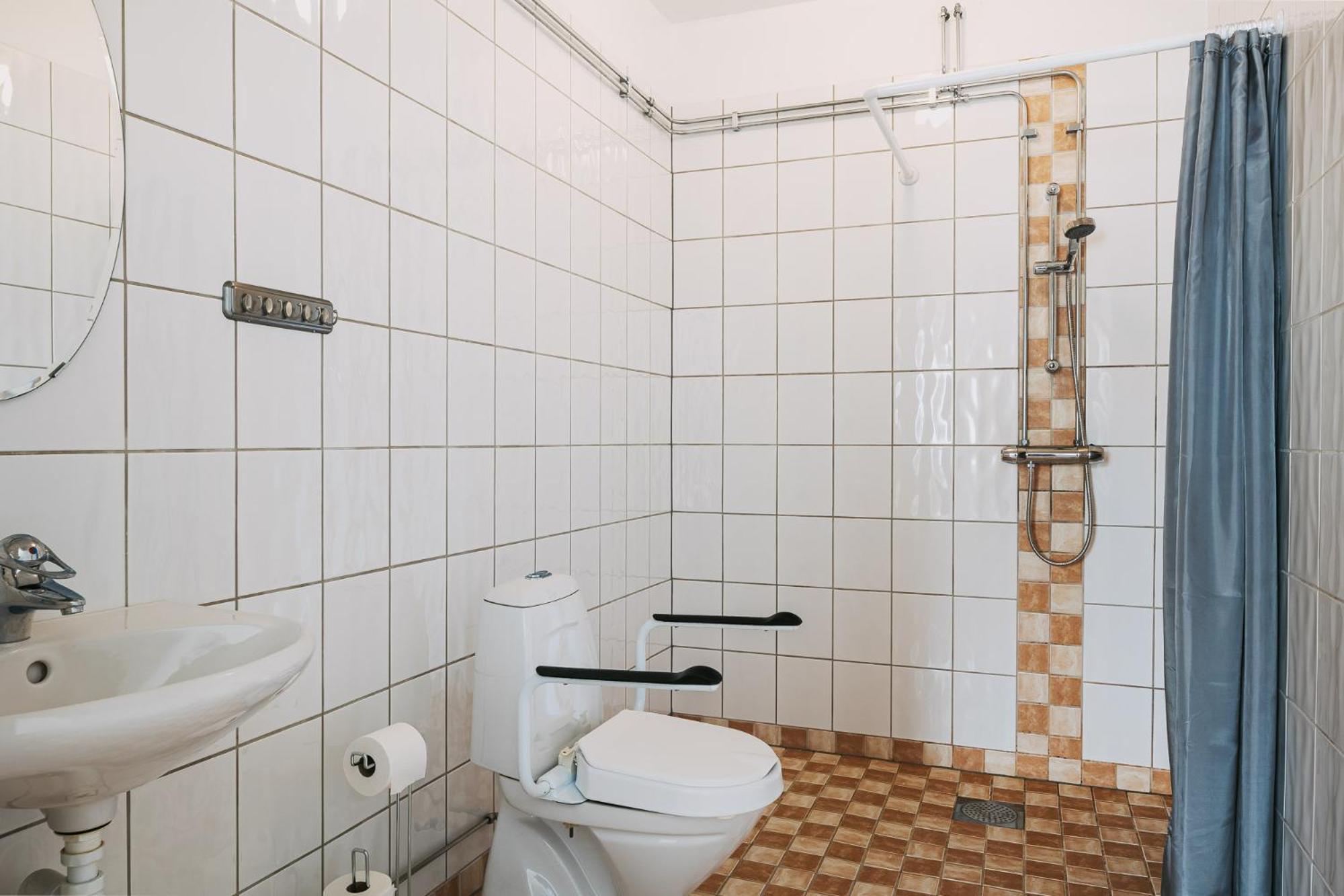 Perssons I Backens Pensionat- Sjoetorps Vandrarhem & Rum Habitación foto